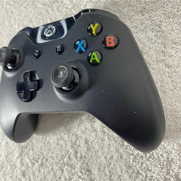 Xbox One Wireless Controller - Picture 7 of 13